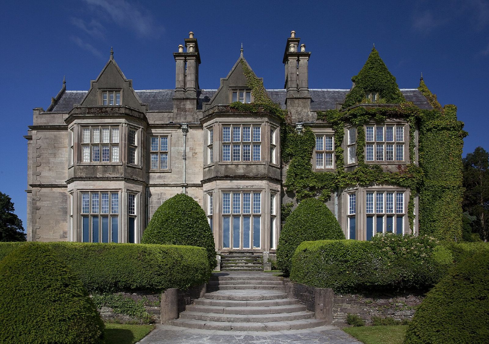 Muckross House & Gardens