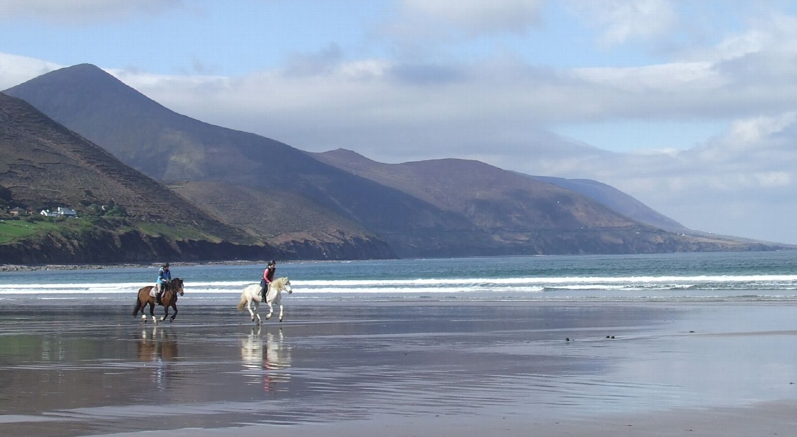 Rossbeigh Beach